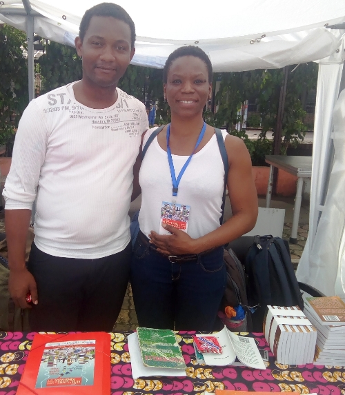  Clarisse et Christian Gombo, un des auteurs de RDC publié chez Nzoï