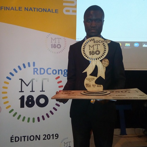 Le lauréat, Isaac Mutshitshi Kasongo de l’Unilu (Photo Adiac)