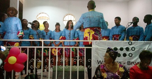 L’orchestre de l’INA interprétant les hymnes nationaux congolais et belge