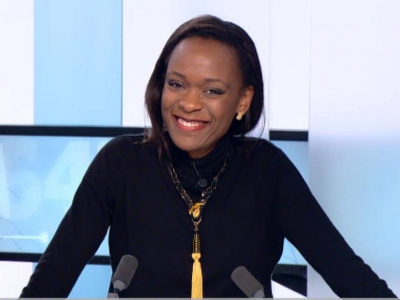 Dominique Tchimbakala, Journaliste à TV5 Monde, présidente des anciens élèves des lycées français du monde