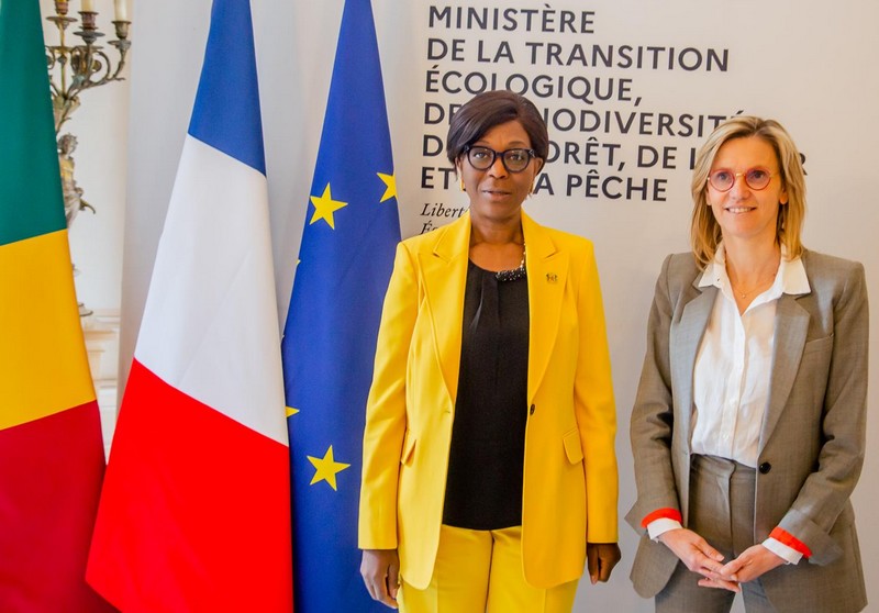 La ministre Arlette Soudan-Nonault et son homologue Agnès Pannier-Runacher, Paris, mai 2025 La ministre Arlette Soudan-Nonault et son homologue Agnès Pannier-Runacher, Paris, mai 2025