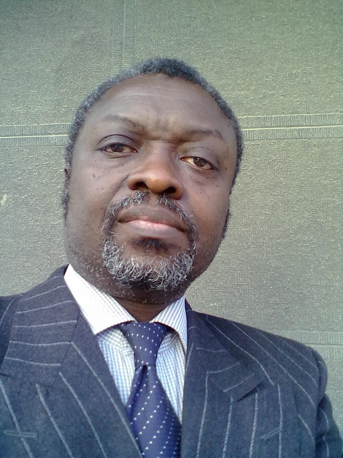 Augustin Didier Lokwa, président de l'association Bana-Congo-Brazza à Bruxelles (Belgique)