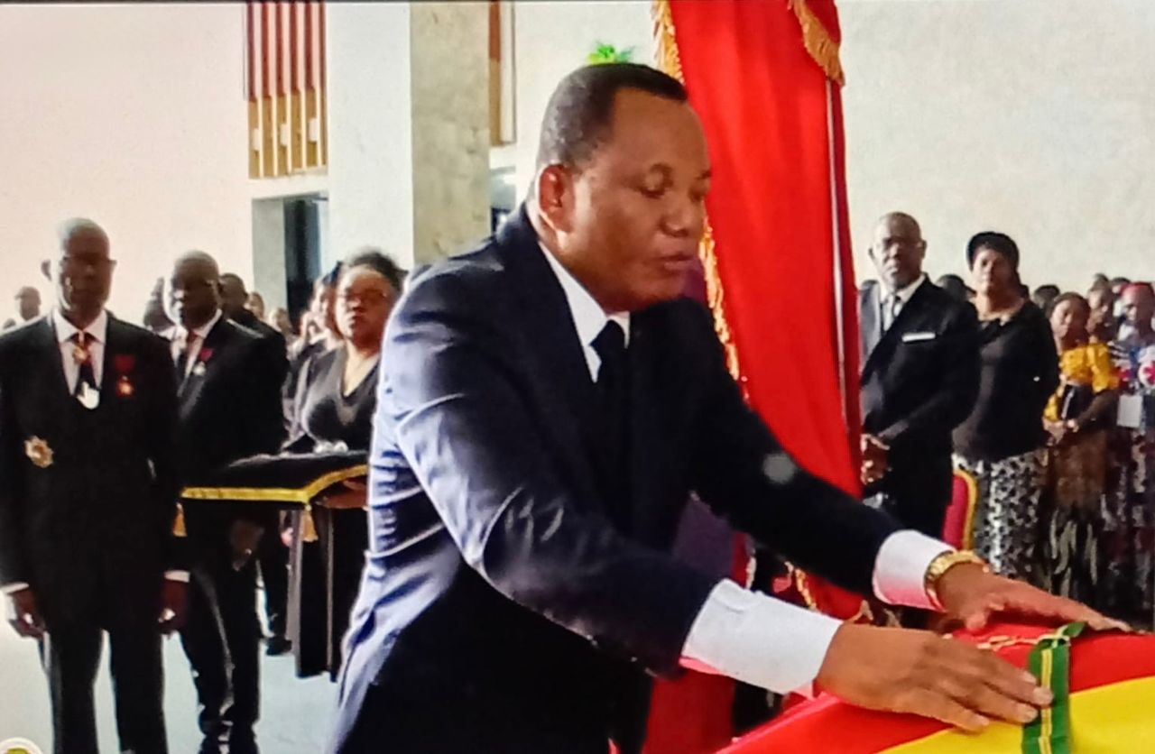 Obsèques de l'ambassadeur de la république du Congo au Japon Obsèques de l'ambassadeur de la république du Congo au Japon