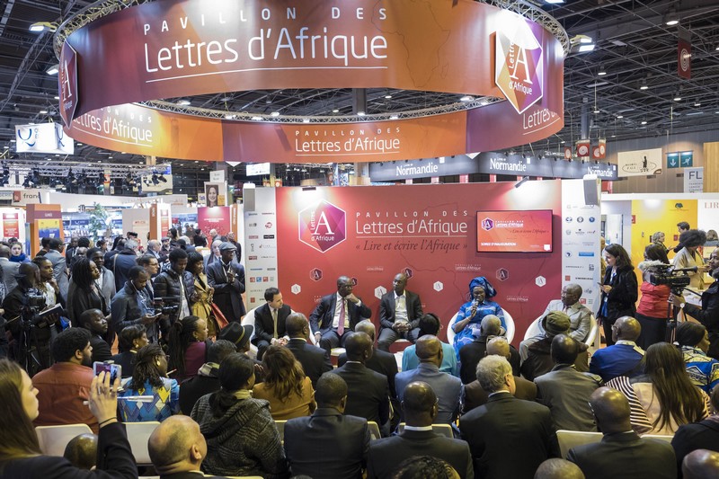 Affluence lors d'une des tables rondes proposées par le Pavillon Lettres d'Afrique édition 2017 à Paris Porte de Versailles