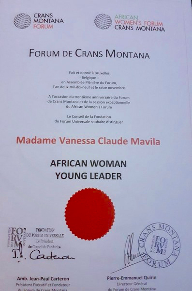Diplôme décerné par Forum de Crans Montana à Vanessa Claude Mavila le 16 novembre 2019 à Bruxelles en Belgique