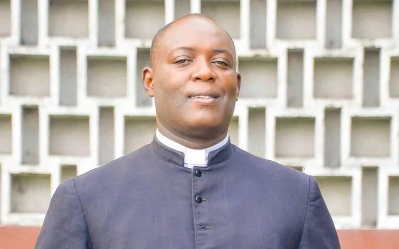 Abbé Cola Lubamba, président de la sous-commission de la musique sacrée de l’archidiocèse de Kinshasa (DR)