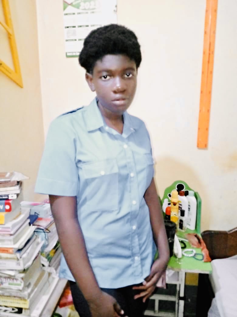 15-Year-Old Dorlane Overcomes Challenges and Achieves Academic Success