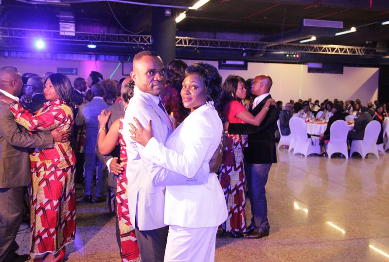 Justin Romuald Mizele, président de l'association Ouenze Intendance à l'ouverture du bal du 15ème anniversaire de l'association au Palais des Congrès de Montreuil Paris Est