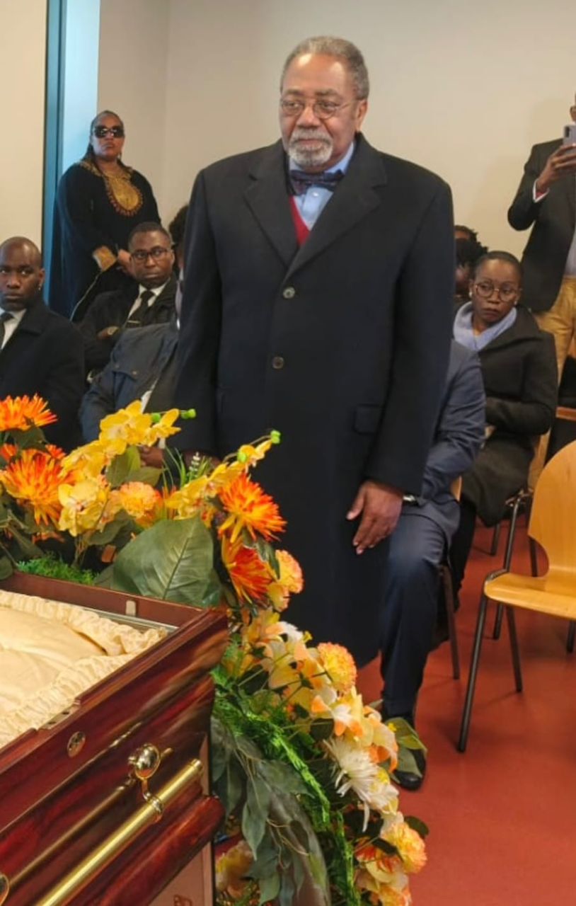 Ambassadeur Rodolphe Adada Ambassadeur Rodolphe Adada