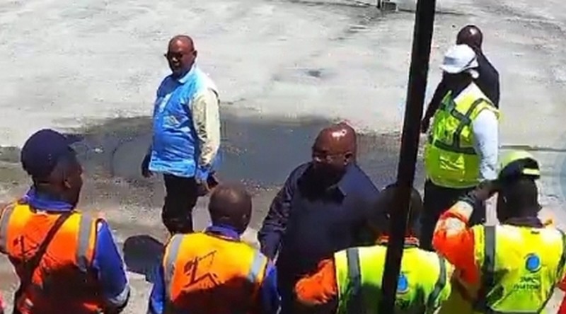 SNPC Aviation Visite de Maixent Raoul Ominga à Pointe-Noire SNPC Aviation Visite de Maixent Raoul Ominga à Pointe-Noire